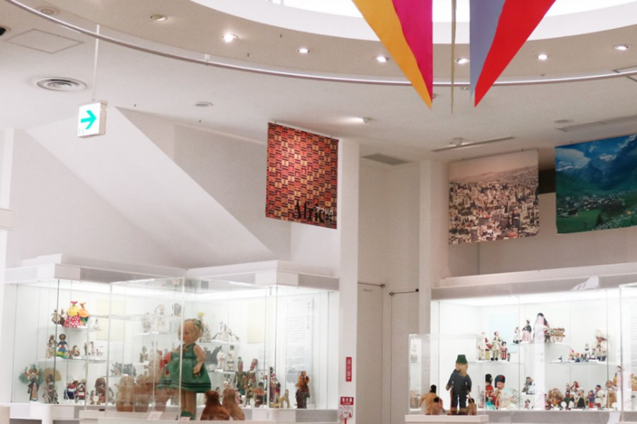 A Nostalgic Tour for Doll Lovers in Yokohama