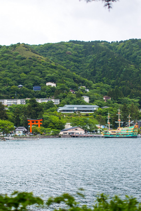 รื่นรมย์ไปกับการพักผ่อนในฮาโกเนะ