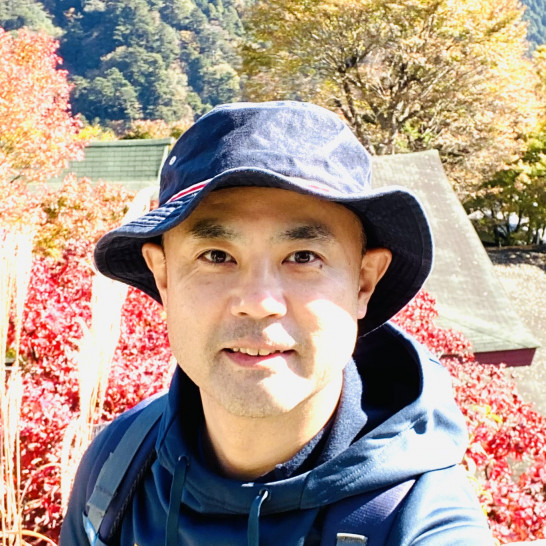 ptl.TOUR_GUIDES_PORTRAIT