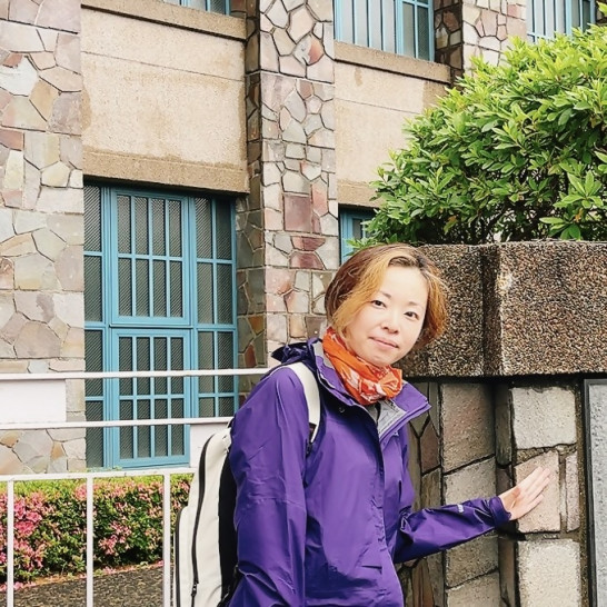 ptl.TOUR_GUIDES_PORTRAIT