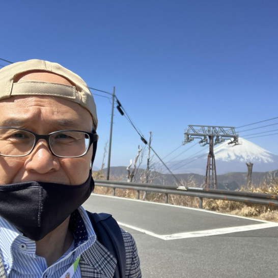 ptl.TOUR_GUIDES_PORTRAIT