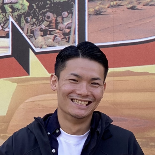 ptl.TOUR_GUIDES_PORTRAIT