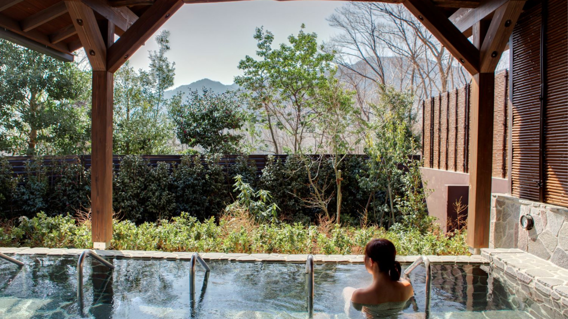 相模湖温泉URURI