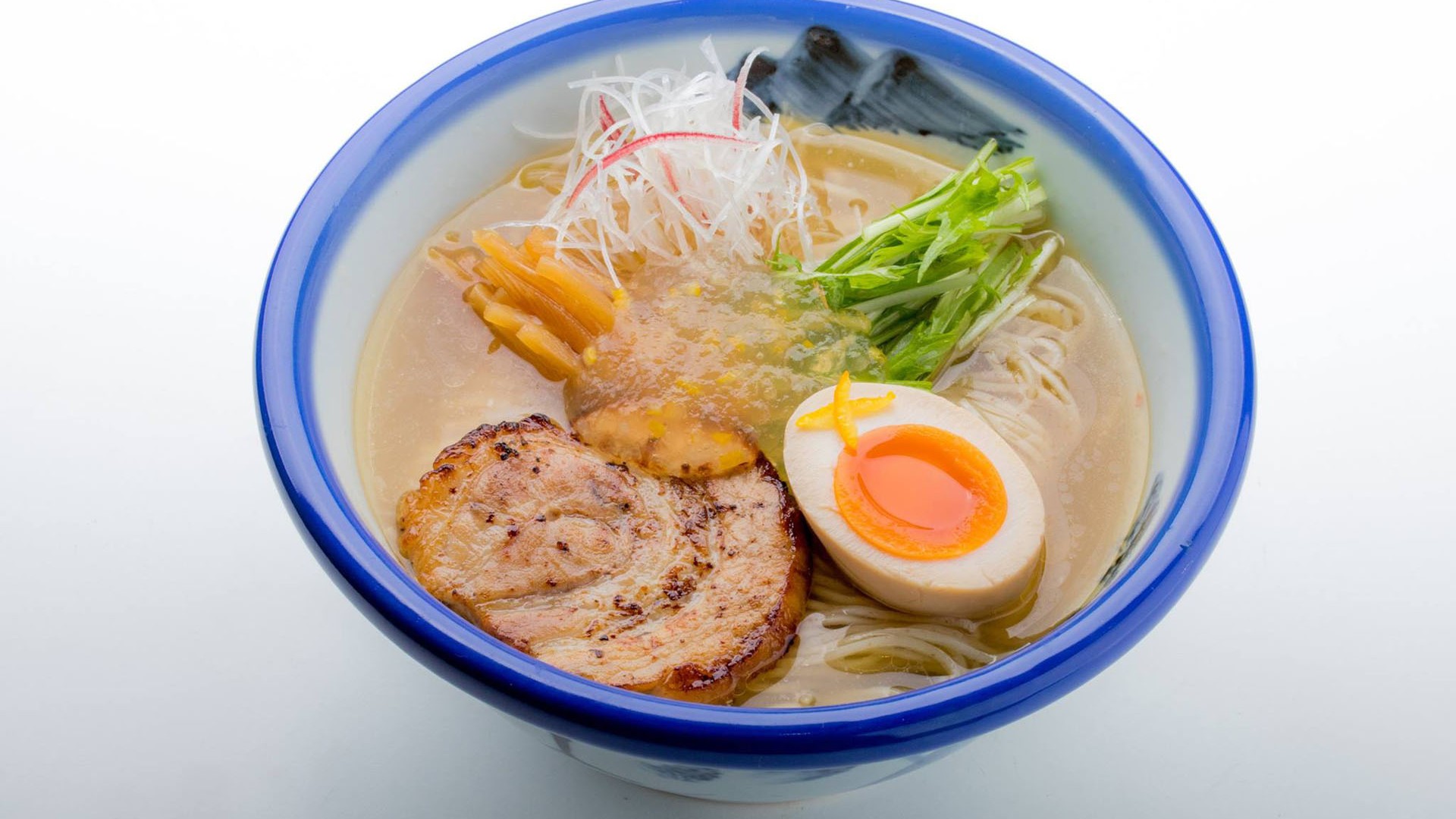 拉面“ZUND-BAR”