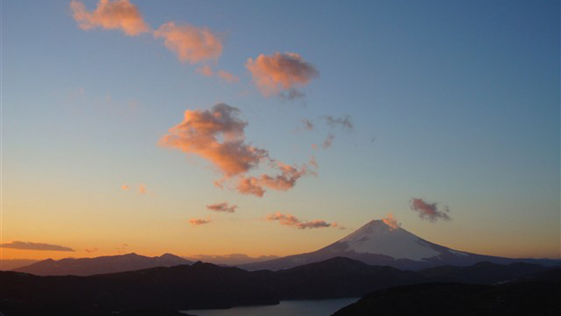 阿耐思特岩田收费高速公路箱根