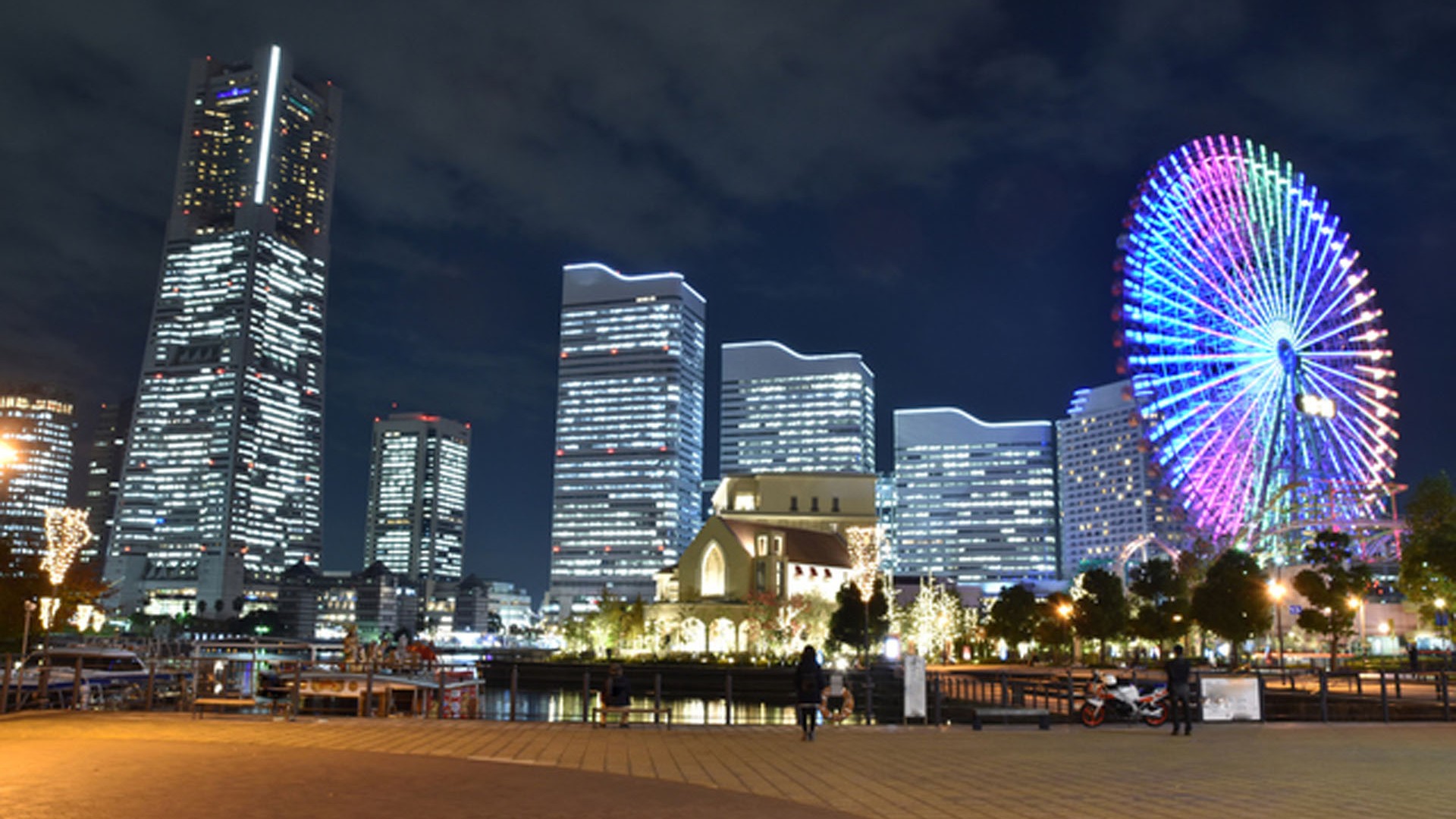 วิวกลางคืนจากสะพานบันโคะคุ