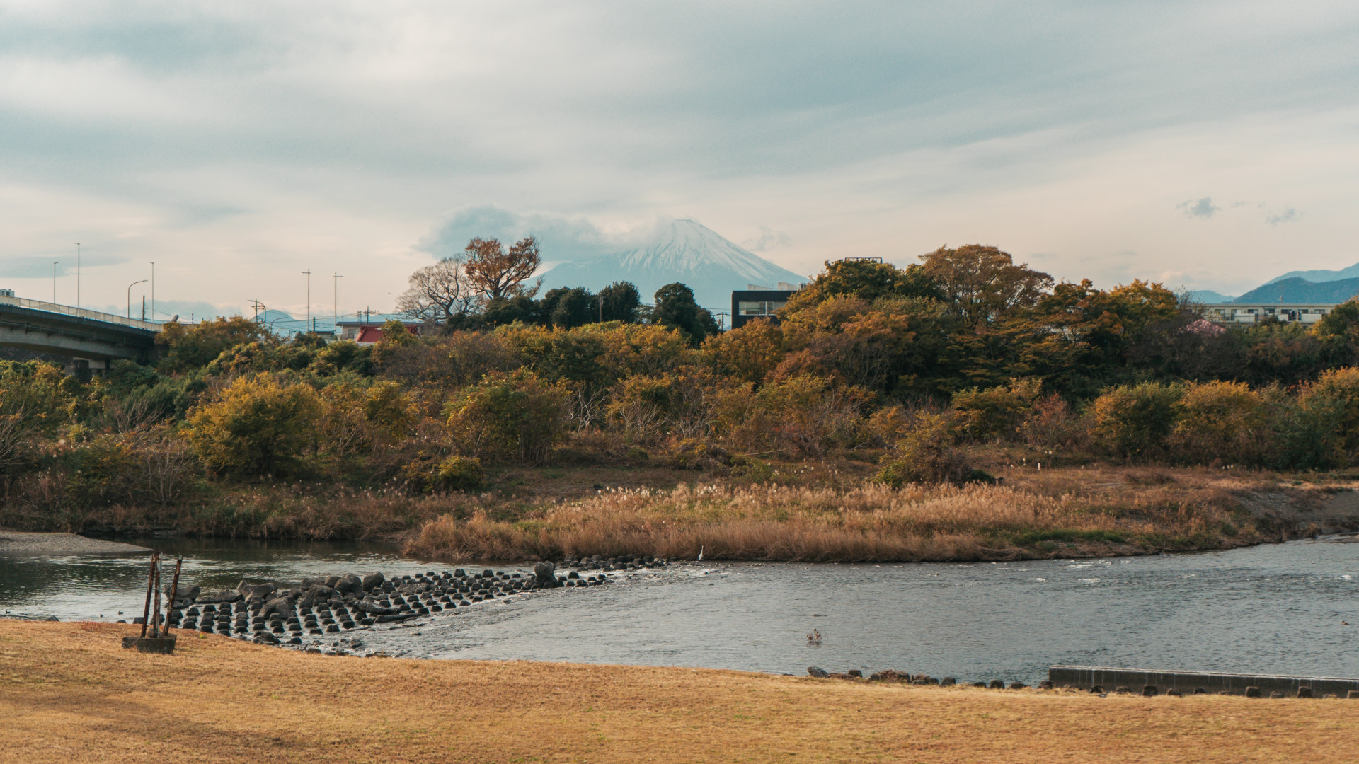 河畔友谊公园（开运富士山景点：富士上游）