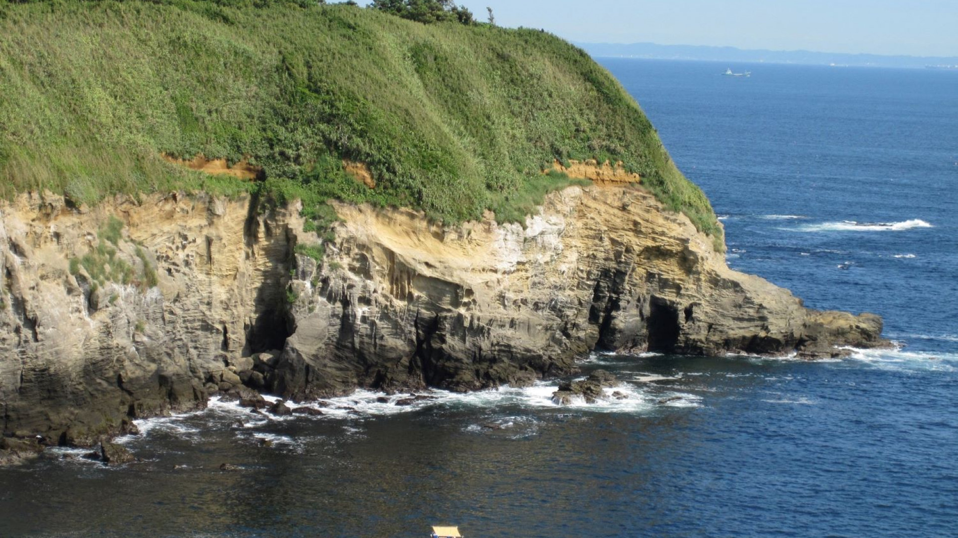 อุมิอุ (นกกาน้ำญี่ปุ่น) หอสังเกตการณ์