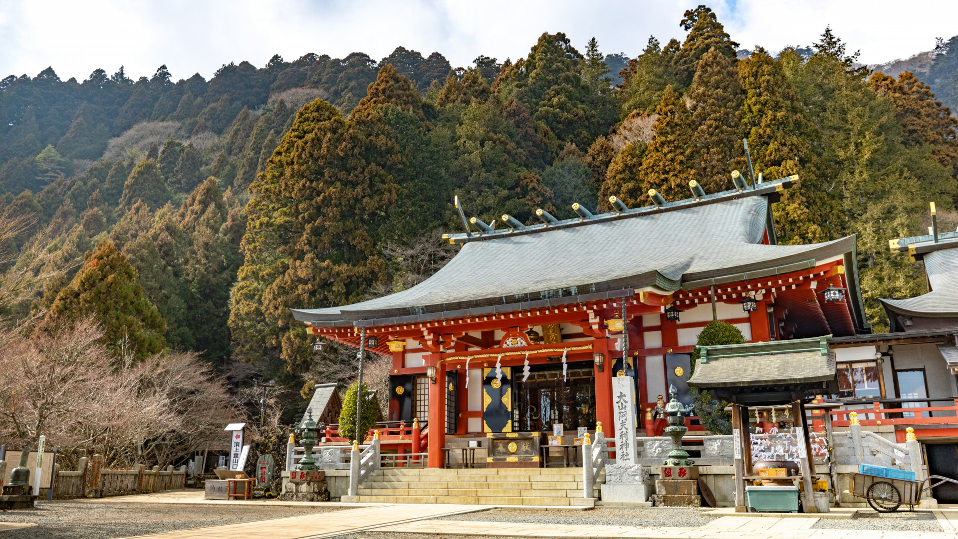 大山阿夫利神社