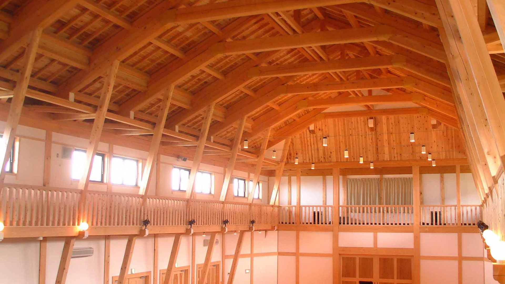 สถานที่จัดแสดงคอนเสิร์ตการกุศลฮิโนกิ