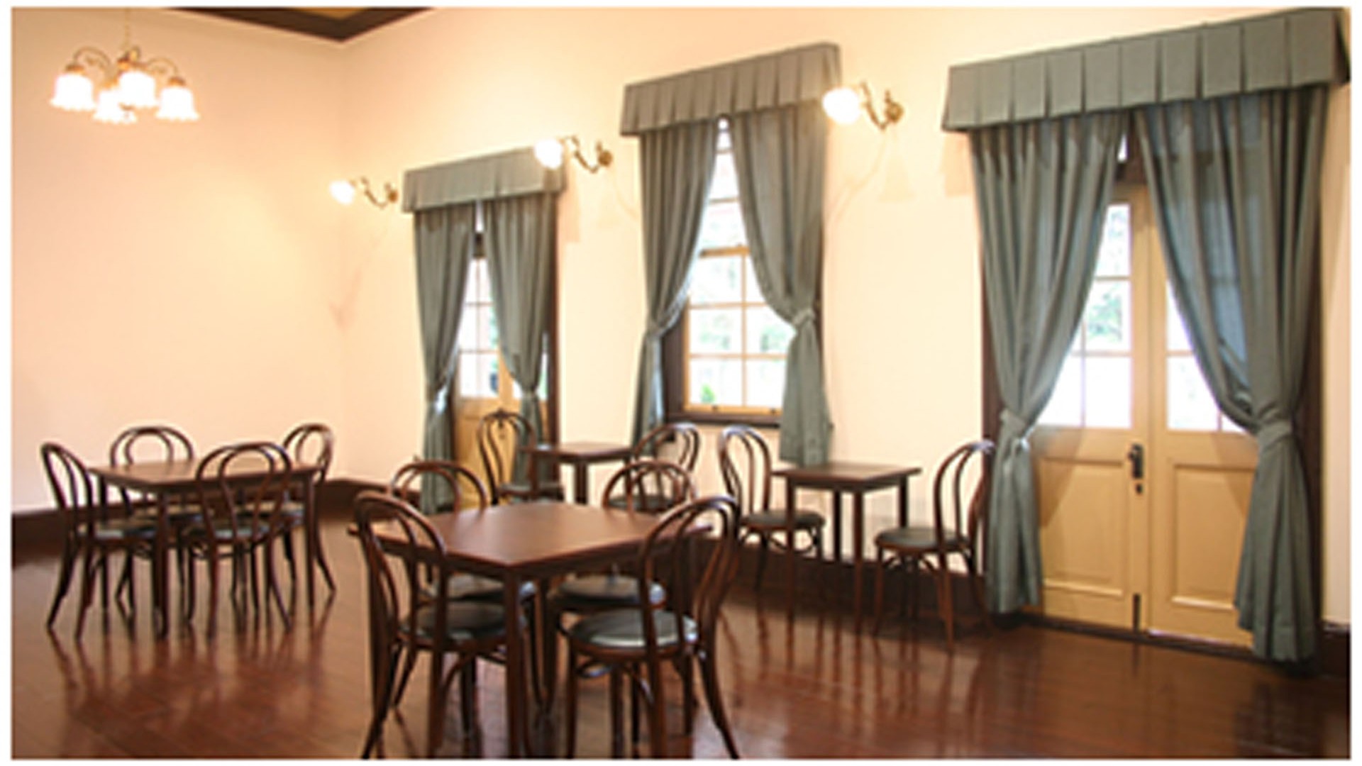 八幡山洋馆（旧横滨橡胶平冢工厂纪念馆）