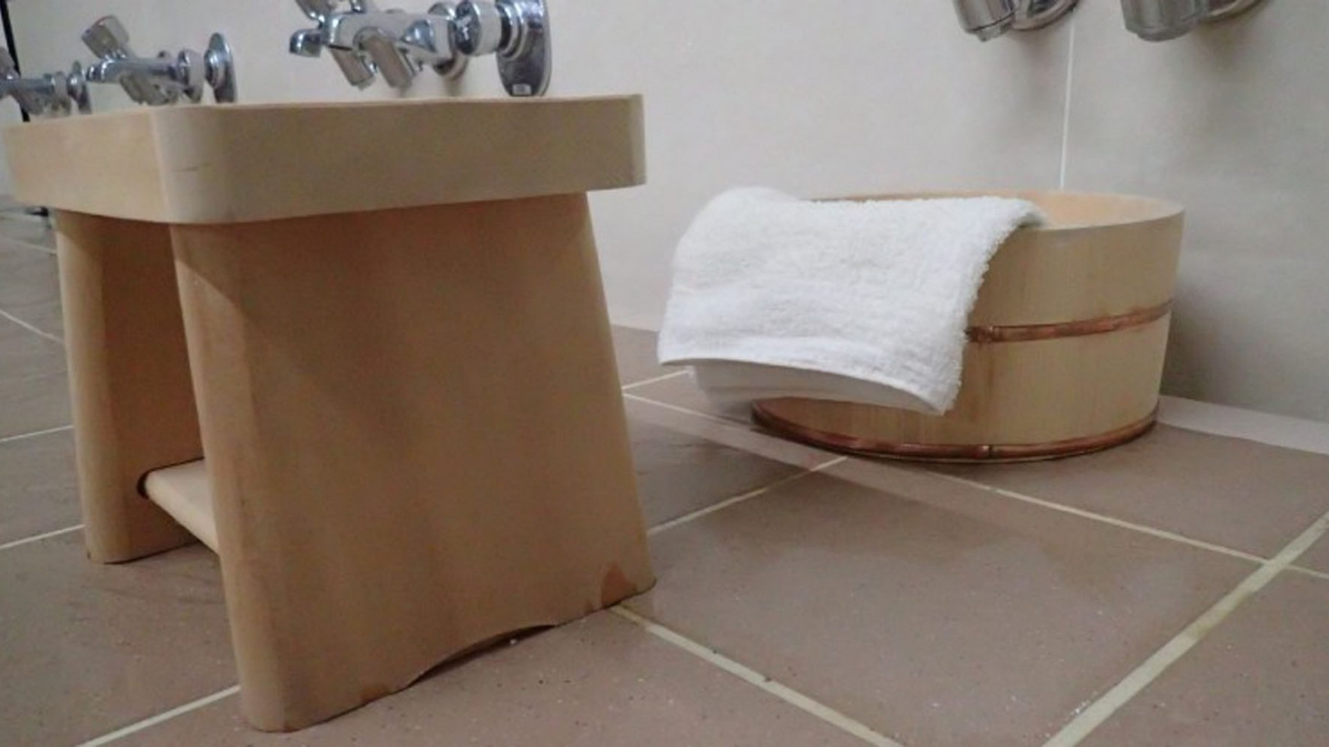 เซนโตส มินะมิ คุ 