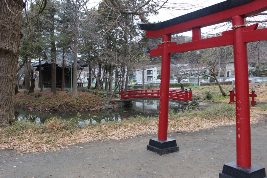 柏山稻荷与严岛千人力弁天社