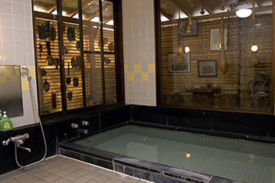 厚木市博物馆酒店（钍射气温泉）