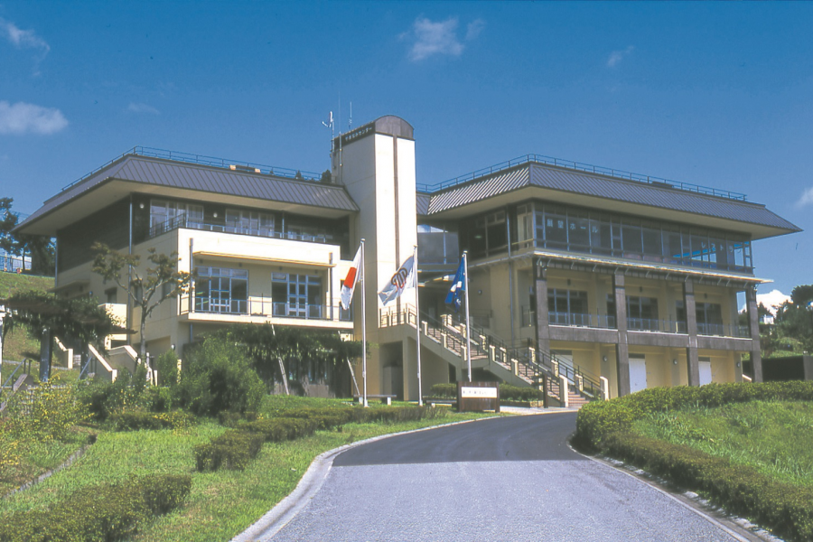 神奈川县立宫濑访问者接待中心