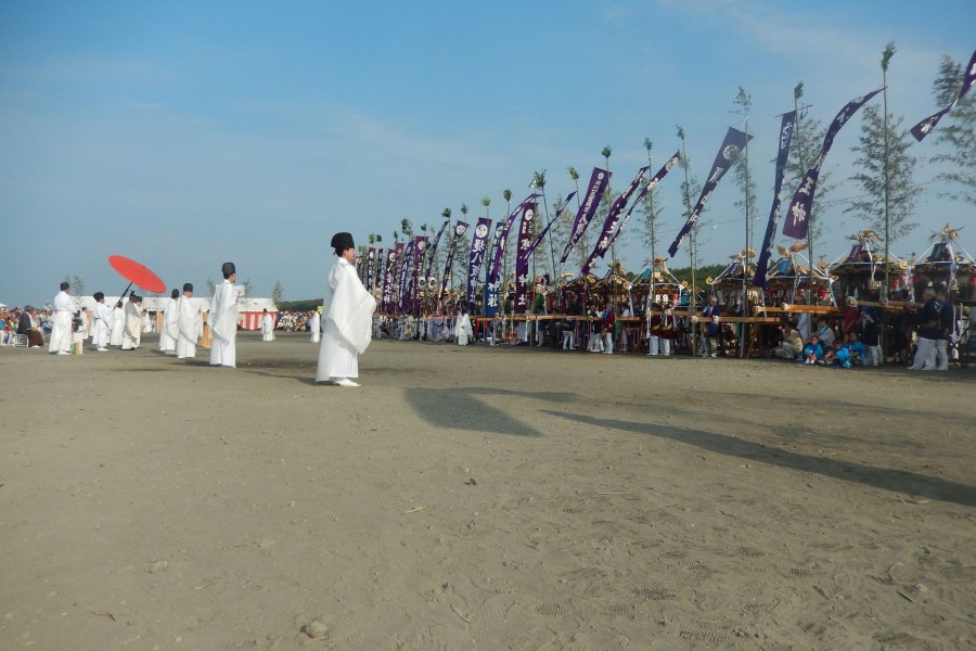 茅之崎海岸滨降祭