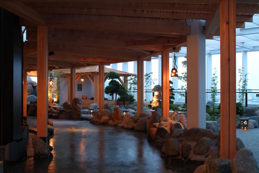 横滨港未来万叶俱乐部