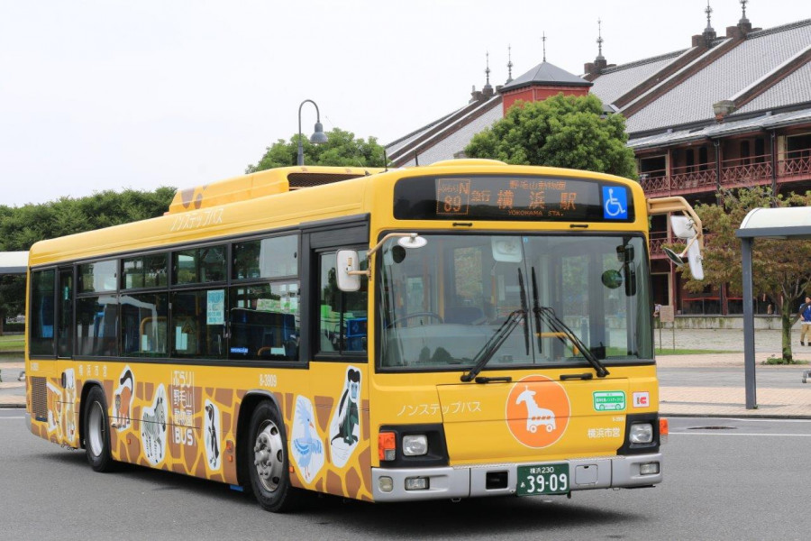 Burari-Nogeyama-Doubutsuen BUS