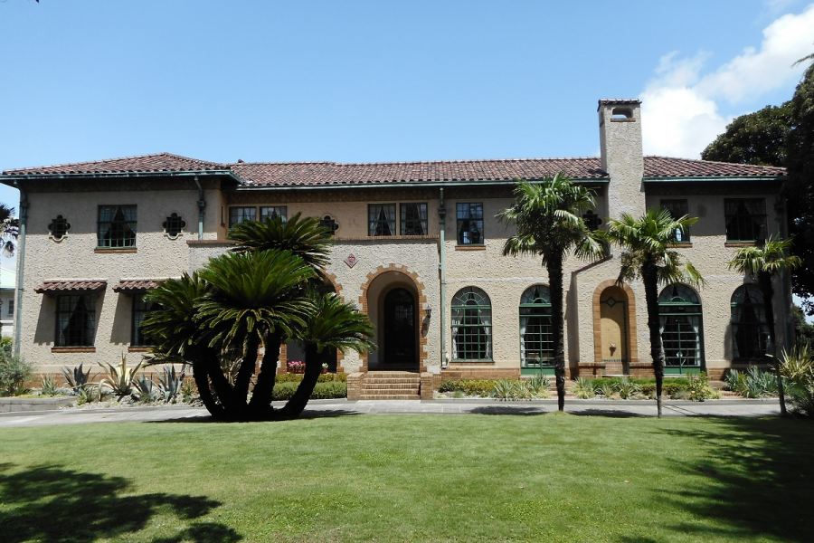 อาคารเบอร์ริค ฮอลล์