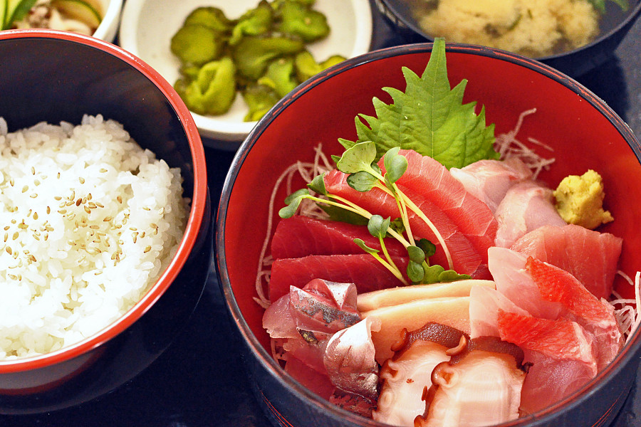 金枪鱼食堂七兵卫丸